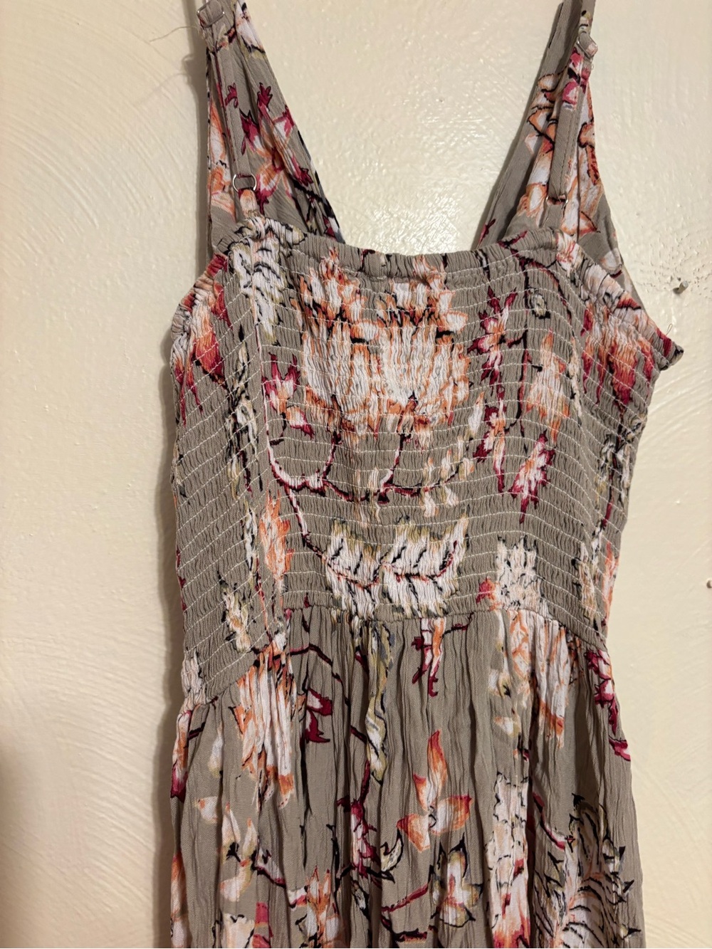 Angie Boho Floral Maxi Dress M Smocked Back Sleeveless Rayon Festival - Picture 8 of 8